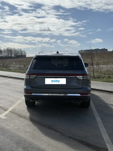 Lincoln Aviator 2022 — миниатюра 2