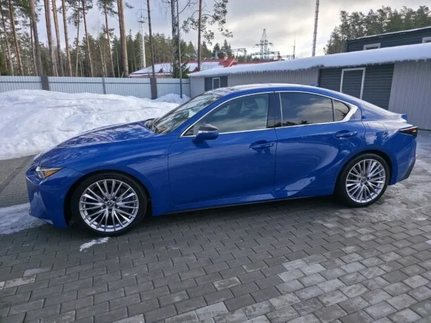 Lexus IS 2022 — миниатюра 2