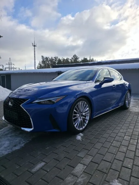 Lexus IS 2022 — миниатюра 4