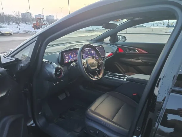 Chevrolet Equinox EV 2024 — миниатюра 3