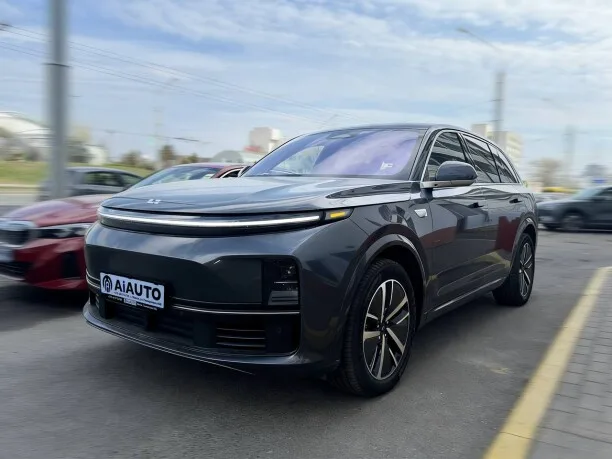 Li Auto L7 2024 — фото 1, купить с доставкой в Москву