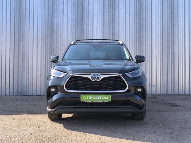 Toyota Highlander 2022 — миниатюра 2