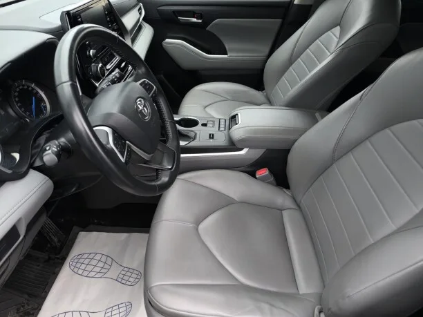 Toyota Highlander 2022 — миниатюра 5