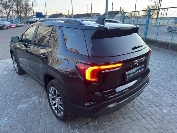 GMC Terrain 2025 — миниатюра 2