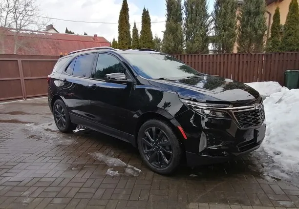 Chevrolet Equinox 2024 — фото 1, купить с доставкой в Москву