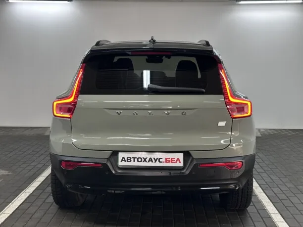 Volvo XC40 2022 — миниатюра 2