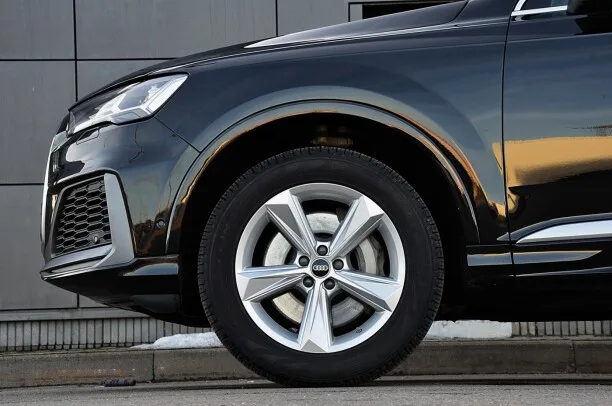 Audi Q7 2022 — миниатюра 5