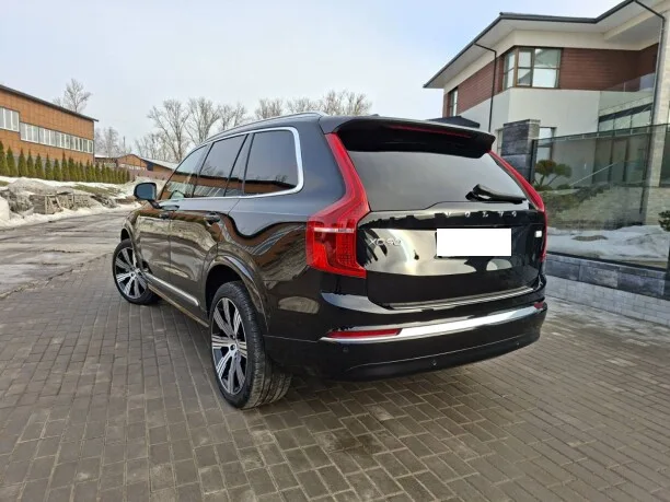 Volvo XC90 2024 — миниатюра 3