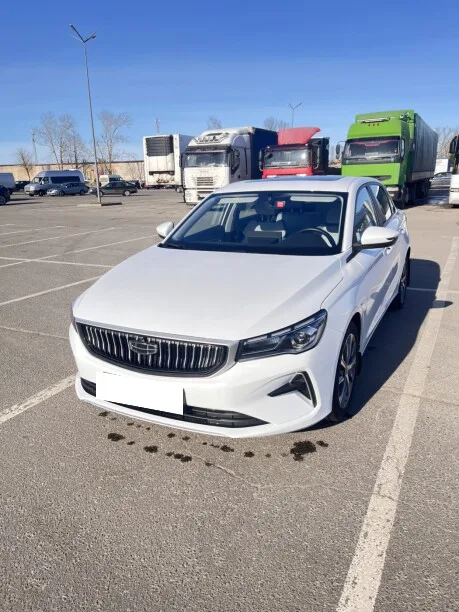 Geely Emgrand 2024 — фото 1, купить с доставкой в Москву