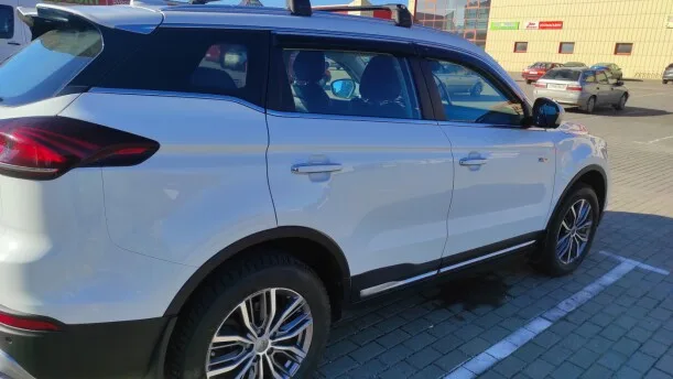 Geely Atlas Pro 2022 — миниатюра 2