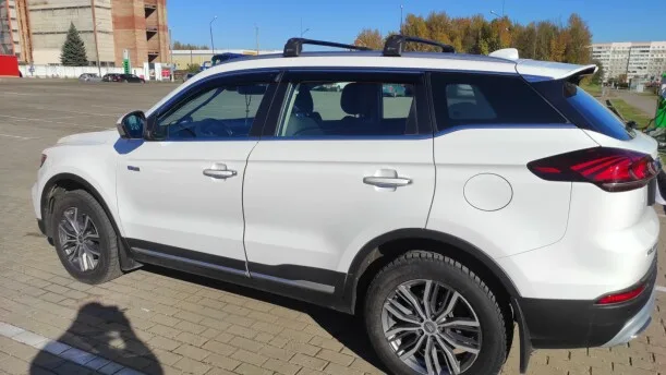 Geely Atlas Pro 2022 — миниатюра 4