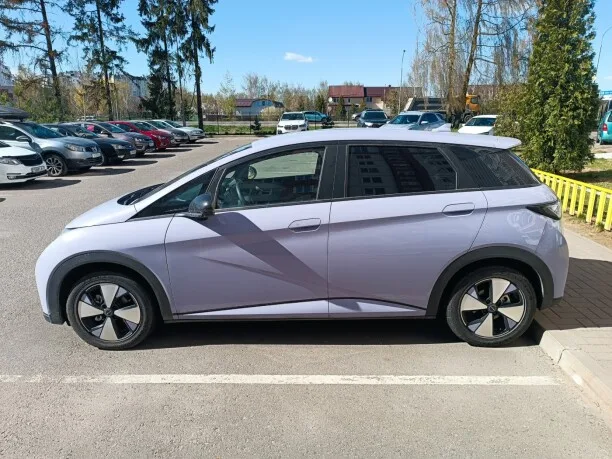 BYD Dolphin 2023 — миниатюра 2