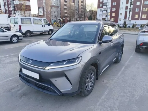 BYD Yuan Up 2025 — фото 1, купить с доставкой в Москву