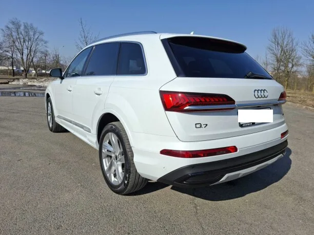 Audi Q7 2022 — миниатюра 3