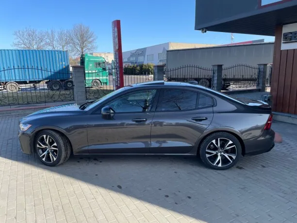 Volvo S60 2024 — миниатюра 5