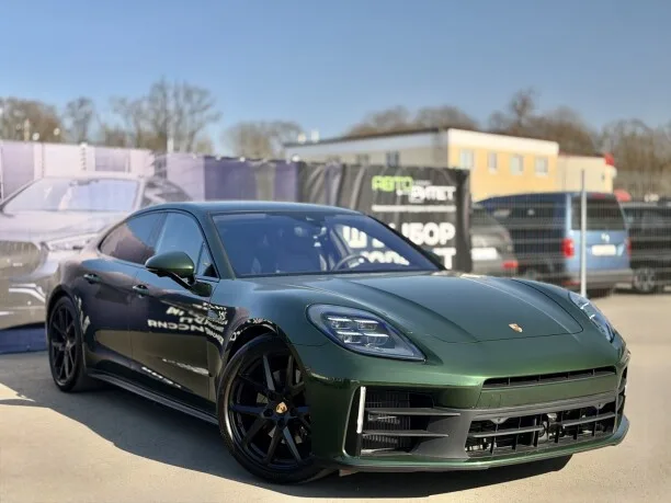 Porsche Panamera 2024 — миниатюра 2