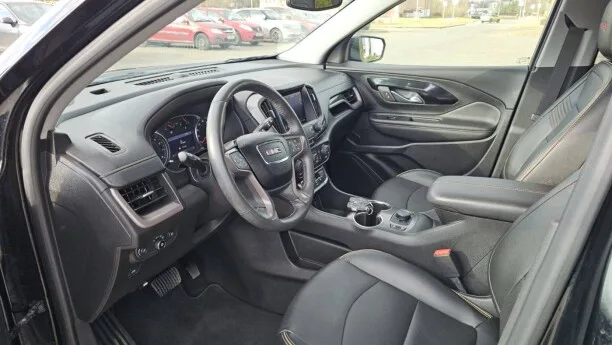 GMC Terrain 2022 — миниатюра 3