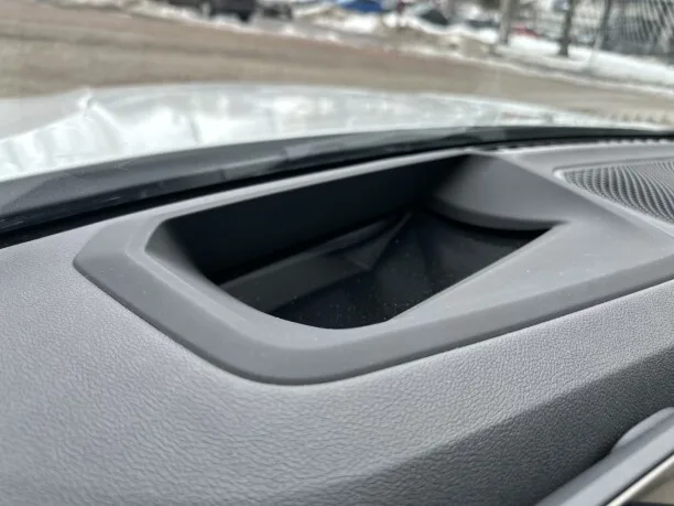 BMW 3 Series 2023 — миниатюра 3