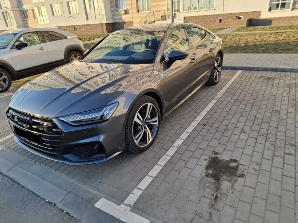 Audi A7 2022 — миниатюра 2