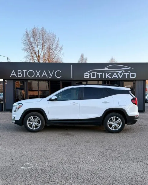 GMC Terrain 2022 — миниатюра 4