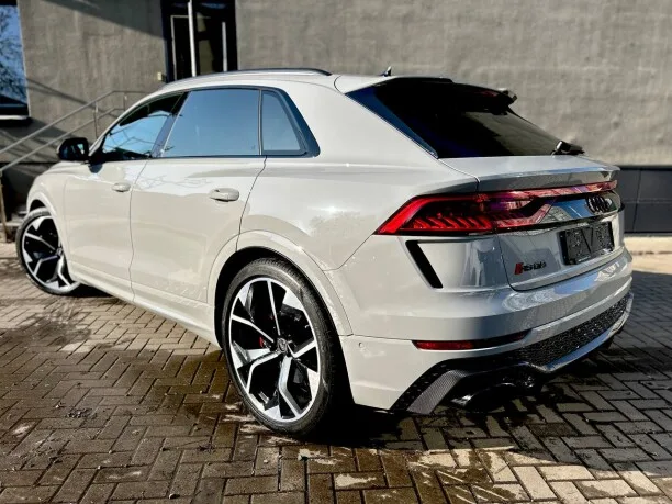 Audi RS Q8 2022 — миниатюра 3