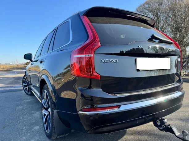 Volvo XC90 2022 — миниатюра 4