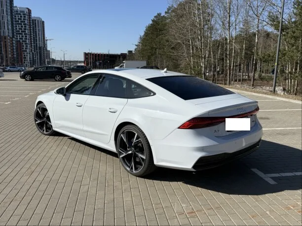 Audi A7 2024 — миниатюра 2