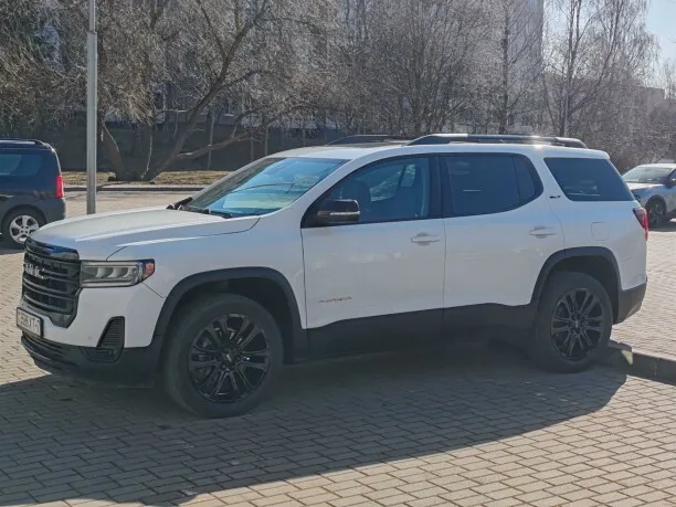 GMC Acadia 2022 — миниатюра 4