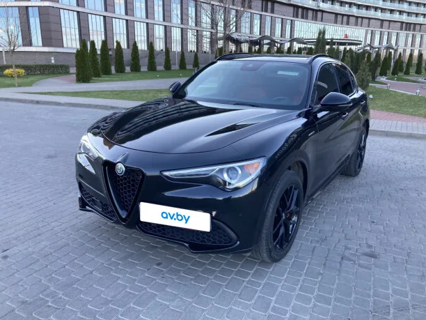 Alfa Romeo Stelvio 2022 — миниатюра 4