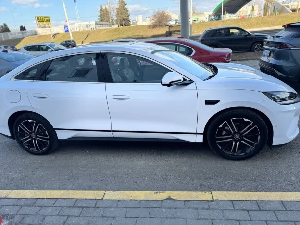 BYD Qin L 2025 — миниатюра 3
