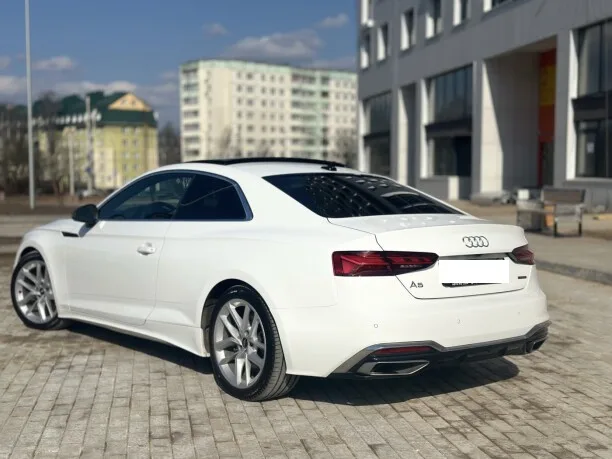Audi A5 2023 — миниатюра 2