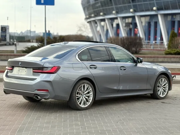 BMW 3 Series 2024 — миниатюра 5