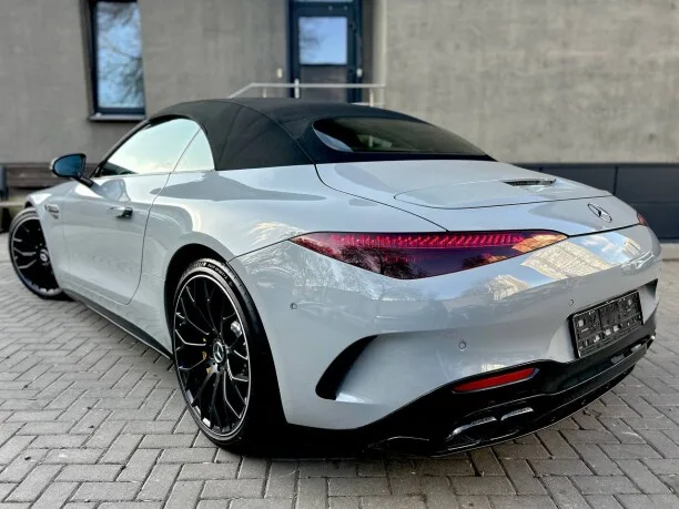 Mercedes-Benz SL-Класс AMG 2022 — миниатюра 5