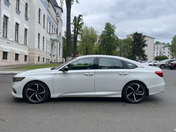 Honda Accord 2022 — миниатюра 2