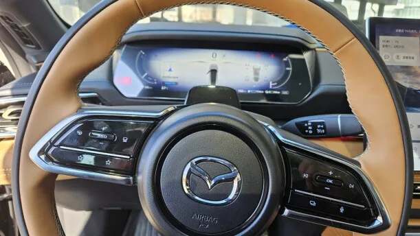 Mazda EZ-6 2025 — миниатюра 3
