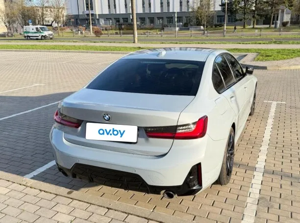 BMW 3 Series 2022 — миниатюра 4