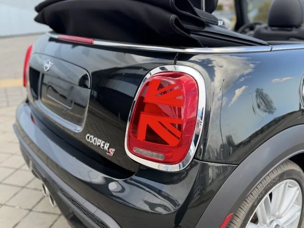 MINI Cabrio 2022 — миниатюра 2