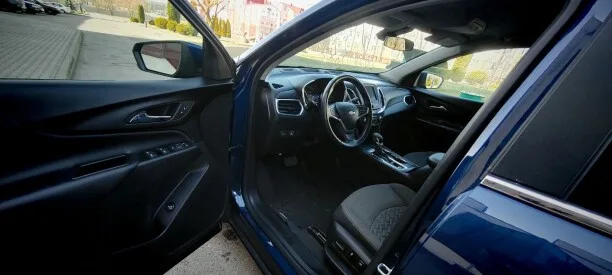 Chevrolet Equinox 2022 — миниатюра 3