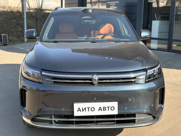 AITO M7 2024 — фото 1, купить с доставкой в Москву