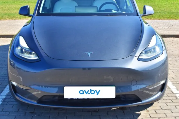 Tesla Model Y 2022 — миниатюра 3