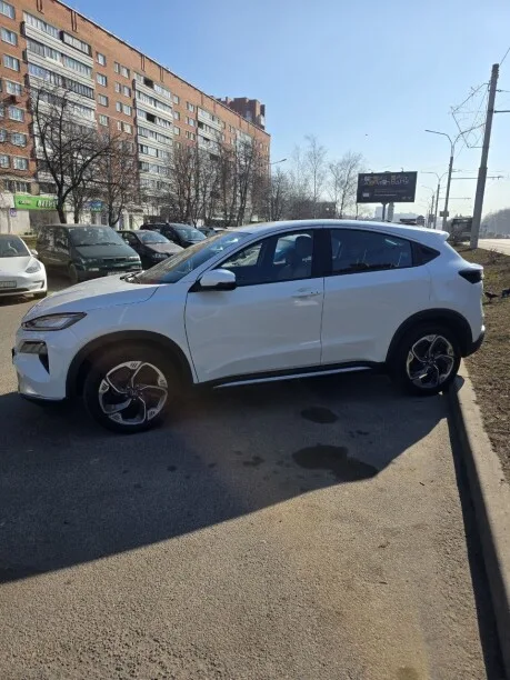 Dongfeng Honda M-NV 2024 — миниатюра 4