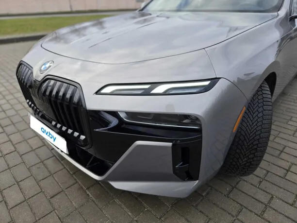 BMW 7 серия 2024 — миниатюра 2