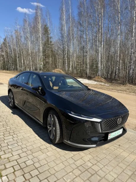 Mazda EZ-6 2025 — миниатюра 2