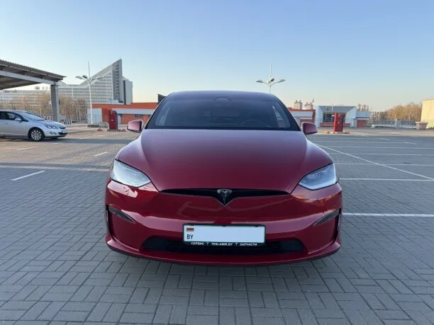 Tesla Model X 2023 — миниатюра 2