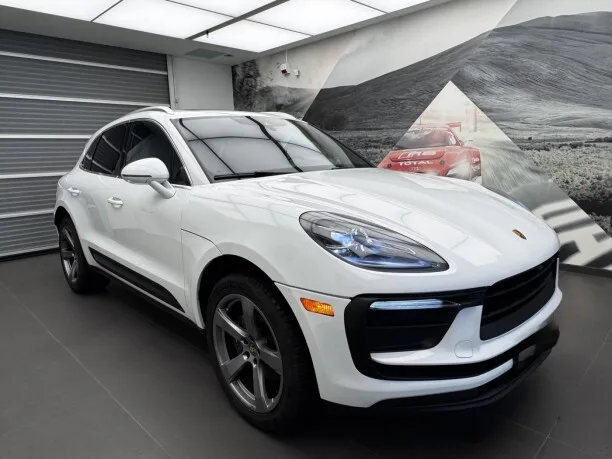 Porsche Macan 2022 — миниатюра 4