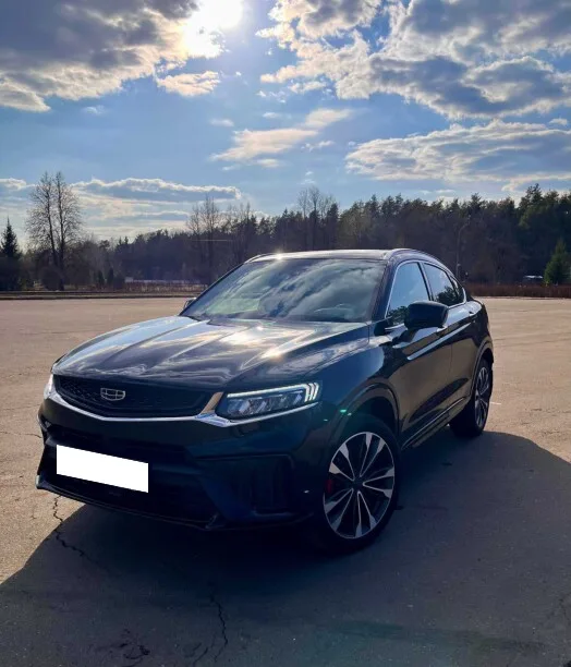 Geely Tugella 2023 — фото 1, купить с доставкой в Москву