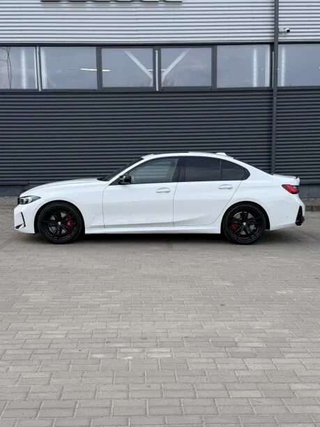 BMW 3 Series 2024 — миниатюра 5