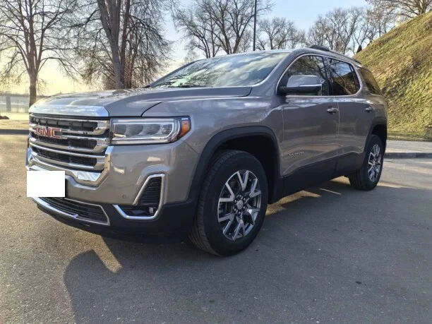 GMC Acadia 2022 — фото 1, купить с доставкой в Москву
