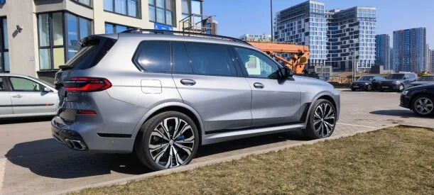 BMW X7 2022 — миниатюра 3