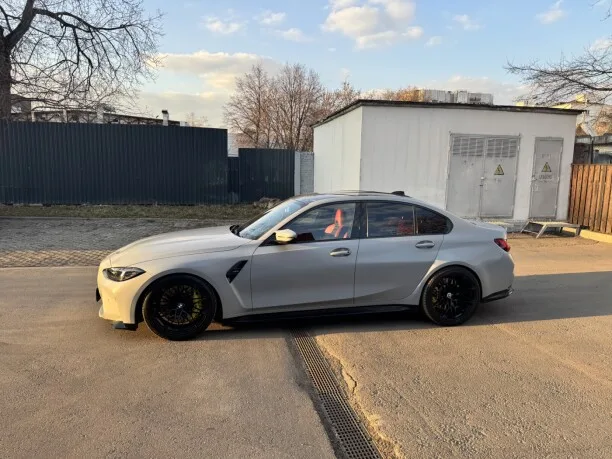 BMW M3 2022 — миниатюра 2